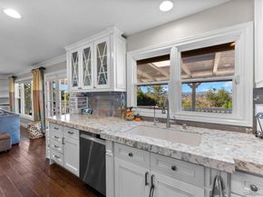 3045 Mary Ln, Escondido CA 92025