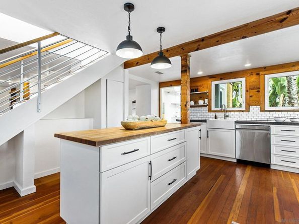 445 Sheffield Ave, Cardiff By The Sea CA 92007