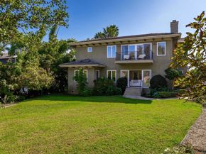 372 Hillcrest Scenic Ln, Encinitas CA 92024