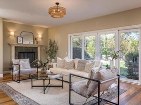 372 Hillcrest Scenic Ln, Encinitas CA 92024