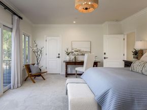 372 Hillcrest Scenic Ln, Encinitas CA 92024