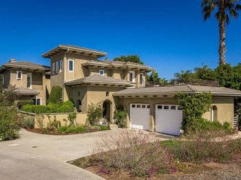 372 Hillcrest Scenic Ln