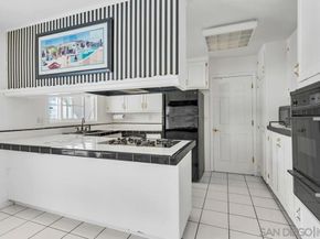 9326 Oakbourne Rd, Santee CA 92071