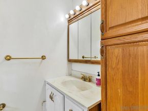 9326 Oakbourne Rd, Santee CA 92071