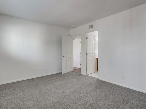 10289 Drumcliff Avenue, San Diego CA 92126