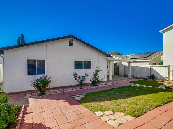 10289 Drumcliff Avenue, San Diego CA 92126