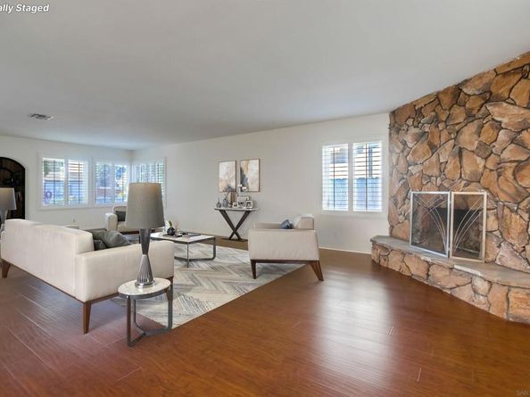 10289 Drumcliff Avenue, San Diego CA 92126