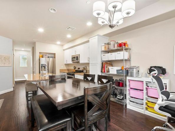 4541 Rainier Ave 13, San Diego CA 92120