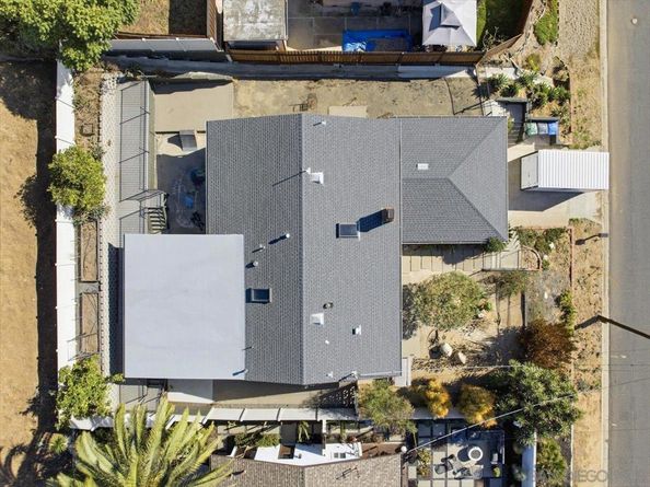 3880 Adams Street, Carlsbad CA 92008