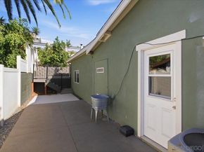 3880 Adams Street, Carlsbad CA 92008