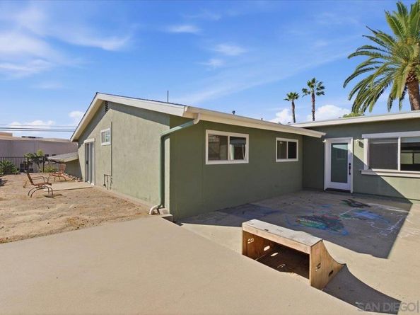 3880 Adams Street, Carlsbad CA 92008