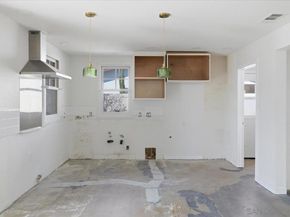 3880 Adams Street, Carlsbad CA 92008