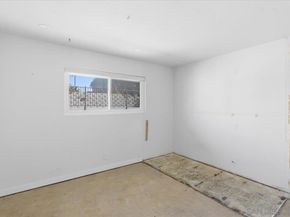 3880 Adams Street, Carlsbad CA 92008