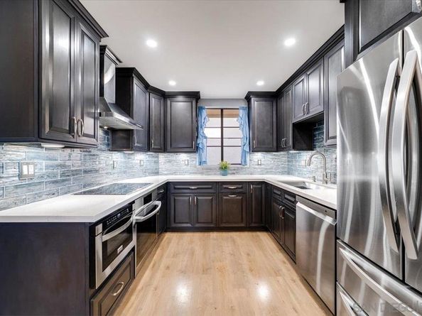 3130 Avenida De Portugal 304, San Diego CA 92106