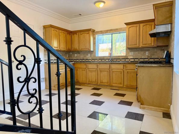 3024 46th Street, San Diego CA 92105