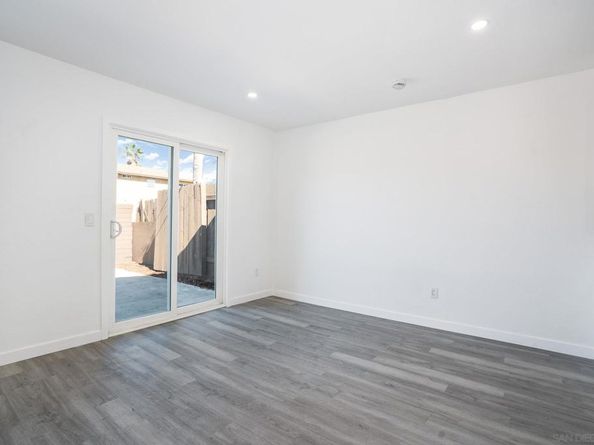 956 S 45Th St, San Diego CA 92113