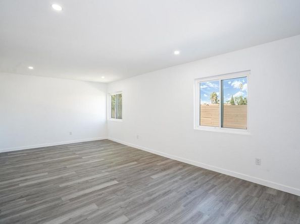 956 S 45Th St, San Diego CA 92113