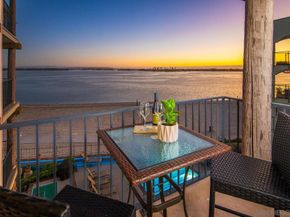 1221 Parker Pl 15, San Diego CA 92109