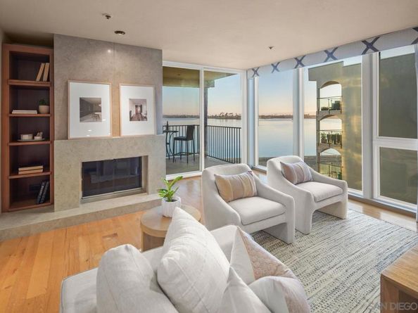 1221 Parker Pl 15, San Diego CA 92109