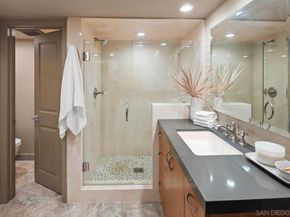 1221 Parker Pl 15, San Diego CA 92109