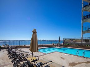 1221 Parker Pl 15, San Diego CA 92109