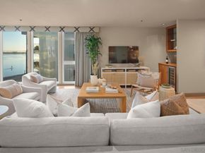 1221 Parker Pl 15, San Diego CA 92109