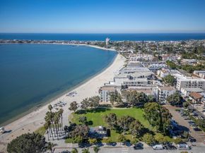 1221 Parker Pl 15, San Diego CA 92109