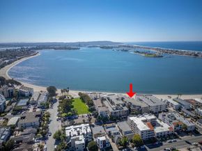 1221 Parker Pl 15, San Diego CA 92109