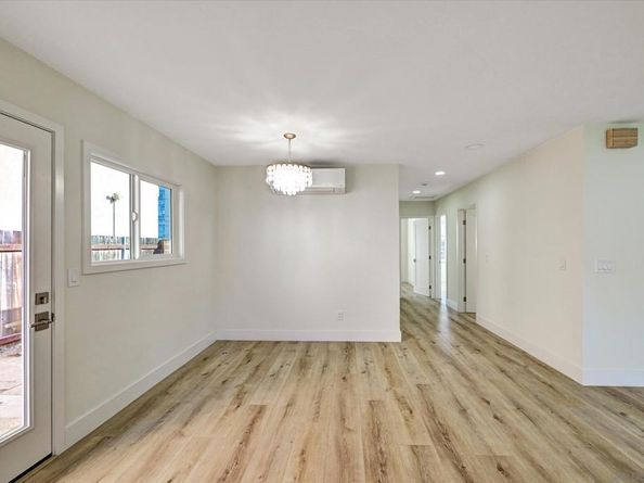 2802 Cowley Way, San Diego CA 92110