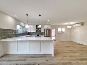 2802 Cowley Way, San Diego CA 92110