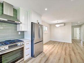 2802 Cowley Way, San Diego CA 92110