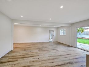 2802 Cowley Way, San Diego CA 92110