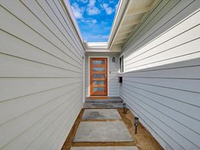 2802 Cowley Way, San Diego CA 92110