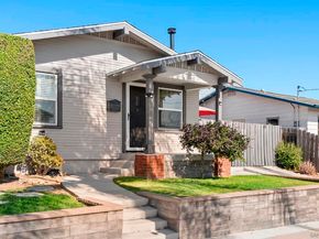 3676 Dwight St, San Diego CA 92104
