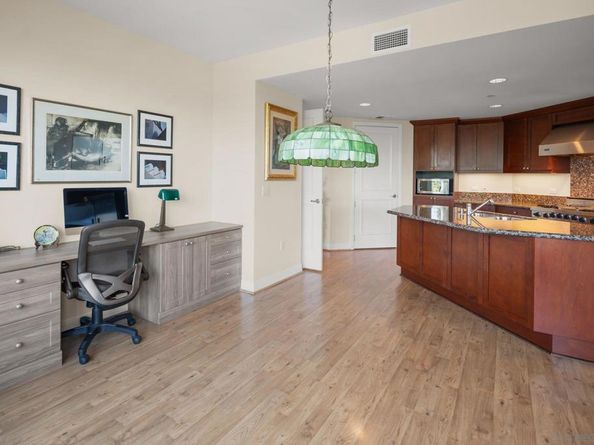 2500 6Th Ave 605, San Diego CA 92103