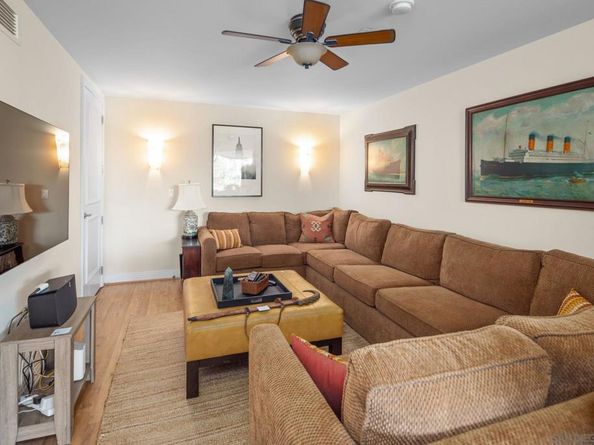 2500 6Th Ave 605, San Diego CA 92103