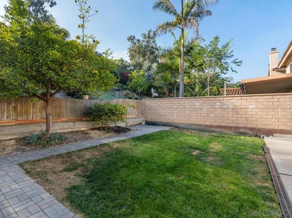 4405 Sierra Morena Ave, Carlsbad CA 92010