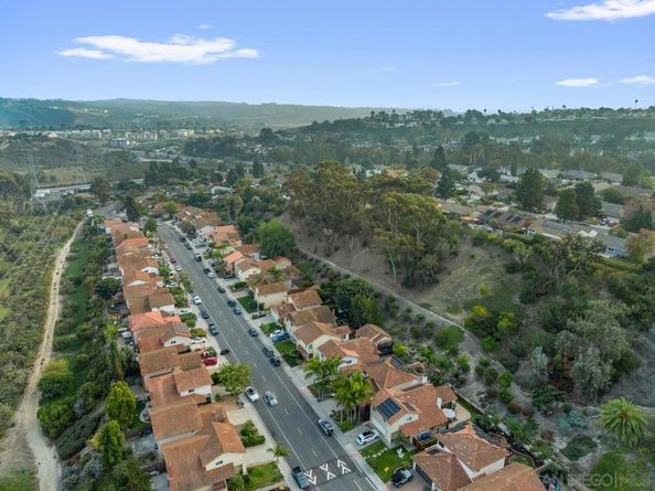 4405 Sierra Morena Ave, Carlsbad CA 92010