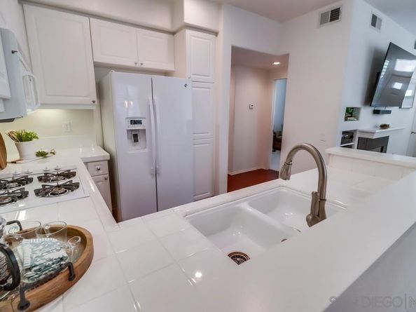 10776 Sabre Hill Dr 150, San Diego CA 92128