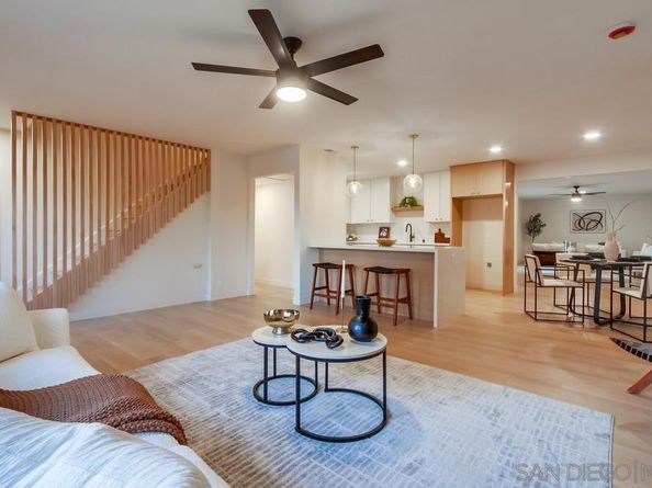 538 Luna Dr, Oceanside CA 92057