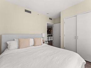325 7th Ave 1507, San Diego CA 92101
