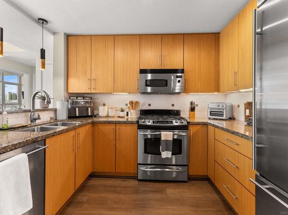 325 7th Ave 1507, San Diego CA 92101
