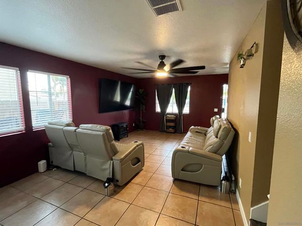 1564 Smythe Ave, San Diego CA 92173