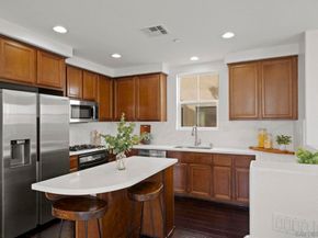 2816 Villas Way, San Diego CA 92108