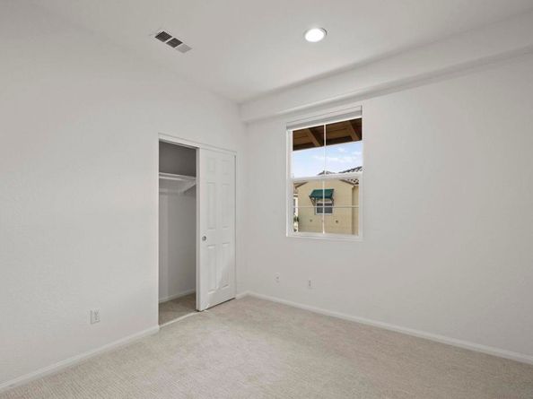 2816 Villas Way, San Diego CA 92108