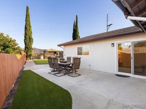 12431 Ridgeton Dr, Lakeside CA 92040