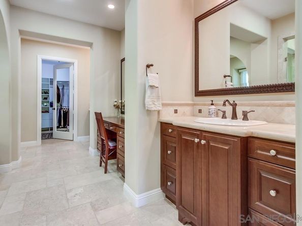 15609 Hayden Lake Place, San Diego CA 92127