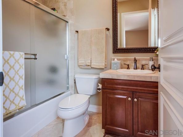 15609 Hayden Lake Place, San Diego CA 92127