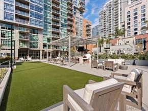 800 The Mark 2103, San Diego CA 92101
