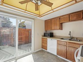 1585 Stone Edge Cir, El Cajon CA 92021